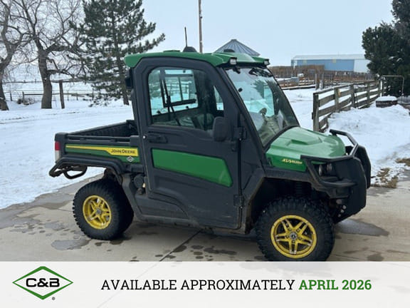 2024 John Deere XUV 835R Equipment Image0