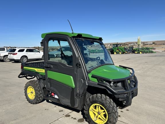 Image of John Deere XUV 835R equipment image 2