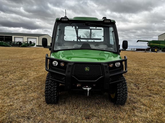 Image of John Deere XUV 835R equipment image 4