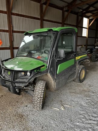 Image of John Deere XUV 835R Primary image