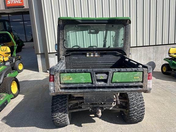 Image of John Deere XUV 835R equipment image 2