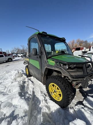 Image of John Deere XUV 835R equipment image 1