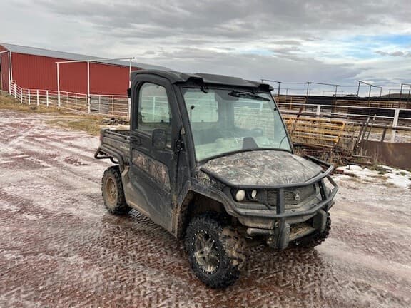 Image of John Deere XUV 835R equipment image 4