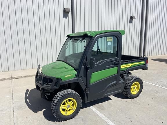 Image of John Deere XUV 835R equipment image 3