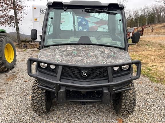 Image of John Deere XUV 835R equipment image 1