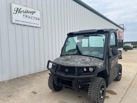 Image of John Deere XUV 835R Primary image