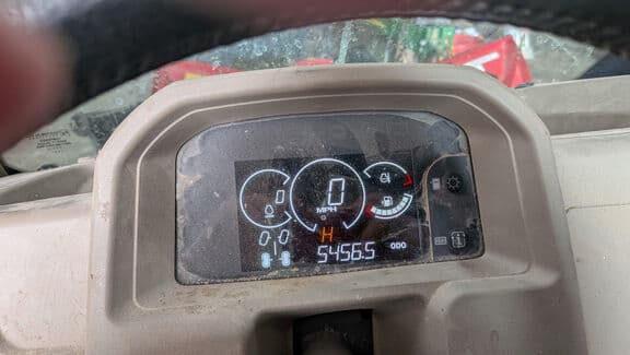 Image of John Deere XUV 835R equipment image 3