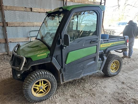 Image of John Deere XUV 835R Primary image