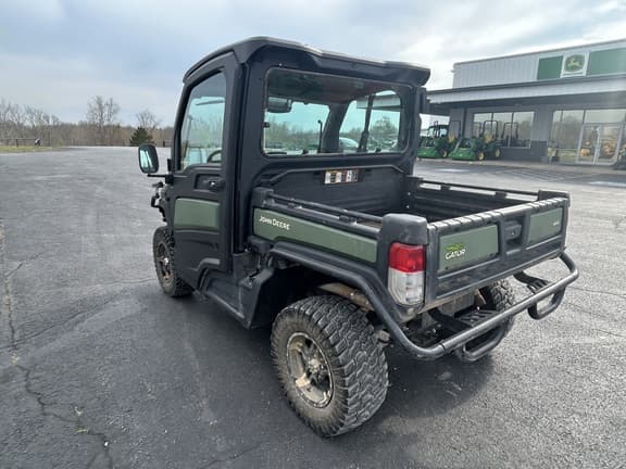 Image of John Deere XUV 835R equipment image 2