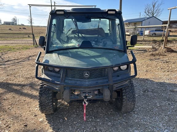 Image of John Deere XUV 835R equipment image 2