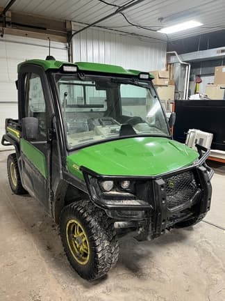 Main image John Deere XUV 835R