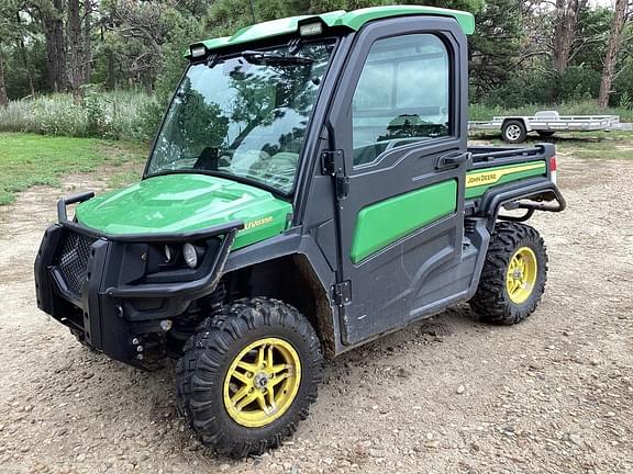 Image of John Deere XUV 835R equipment image 2