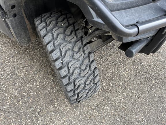 Image of John Deere XUV 835R equipment image 4