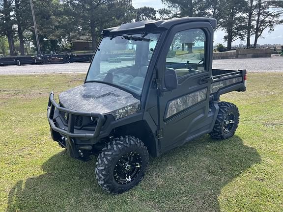 Image of John Deere XUV 835R equipment image 4