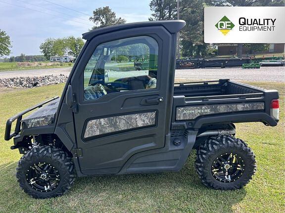 Image of John Deere XUV 835R Primary image
