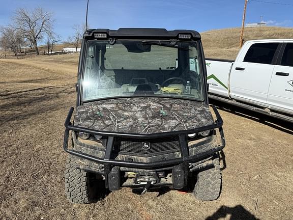 Image of John Deere XUV 835R equipment image 3