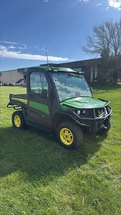 Image of John Deere XUV 835R equipment image 2