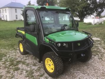 Main image John Deere XUV 835R