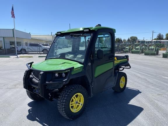 Image of John Deere XUV 835R Primary image