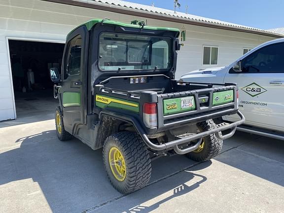 Image of John Deere XUV 835R equipment image 4