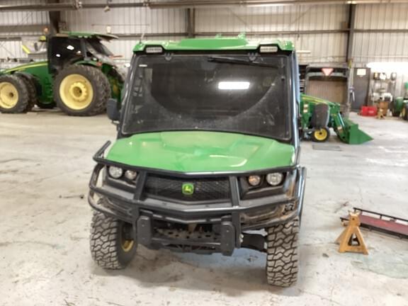 Image of John Deere XUV 835R equipment image 3