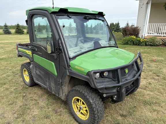 2024 John Deere XUV 835R Equipment Image0