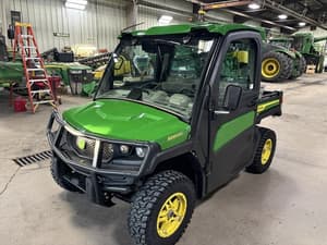2024 John Deere XUV 835R Image