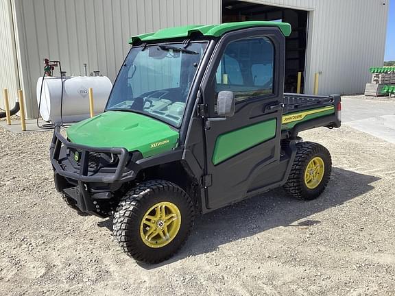 Image of John Deere XUV 835R Primary image