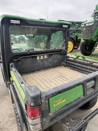 Image of John Deere XUV 835R equipment image 4