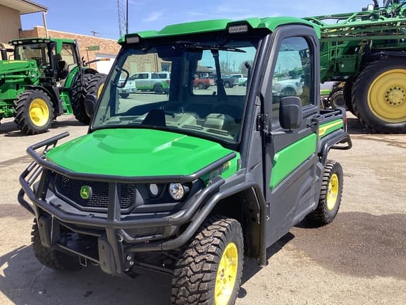 Image of John Deere XUV 835R equipment image 2