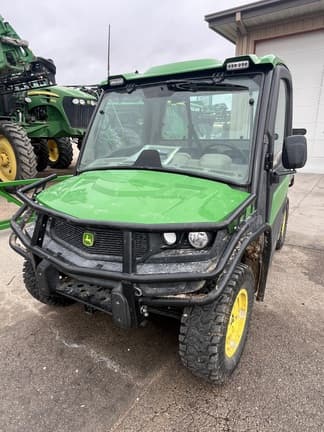 Image of John Deere XUV 835R Primary image