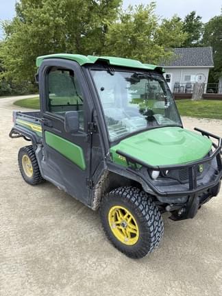 Image of John Deere XUV 835R equipment image 2