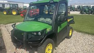 2024 John Deere XUV 835R Image