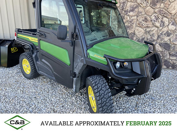 Image of John Deere XUV 835R Primary image