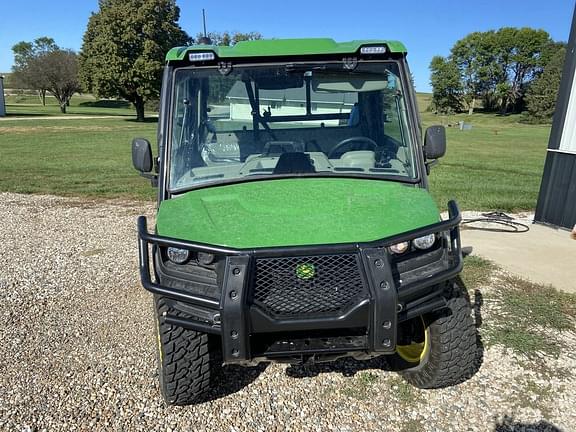 Image of John Deere XUV 835R equipment image 2