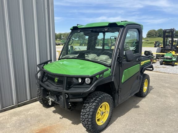 Image of John Deere XUV 835R Primary image