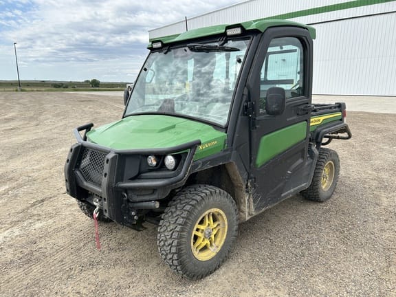 2024 John Deere XUV 835R Equipment Image0