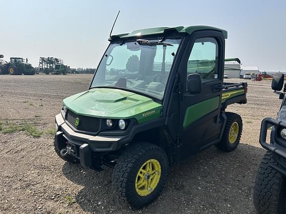 Image of John Deere XUV 835R Primary image