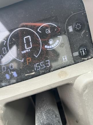 Image of John Deere XUV 835R equipment image 1