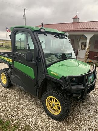 Image of John Deere XUV 835R Primary image