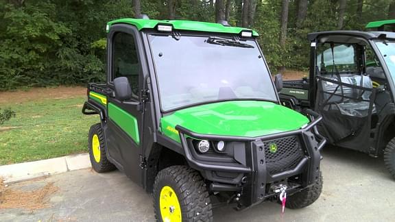 Image of John Deere XUV 835R Primary image