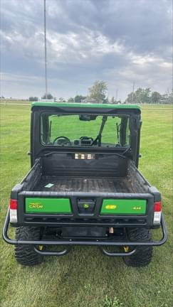 Image of John Deere XUV 835R equipment image 2