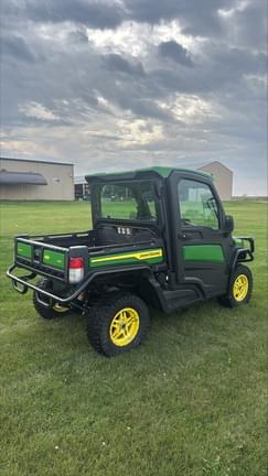 Image of John Deere XUV 835R equipment image 4