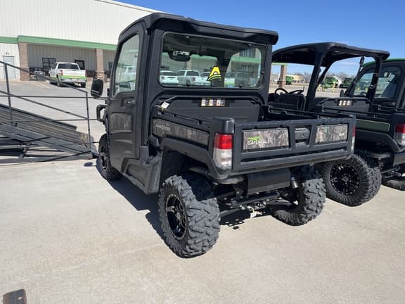 Image of John Deere XUV 835R equipment image 2