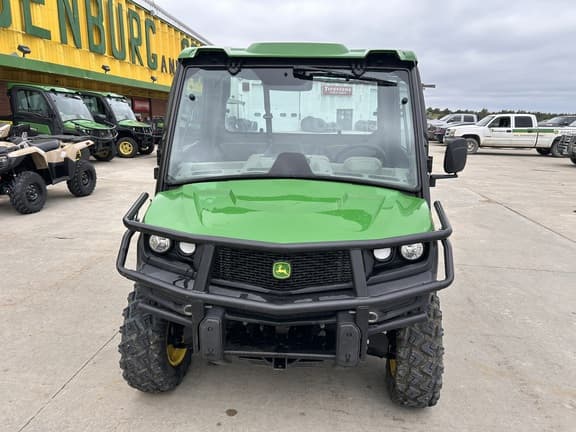 Image of John Deere XUV 835R equipment image 2