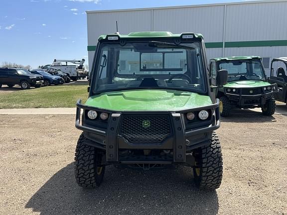 Image of John Deere XUV 835R equipment image 2