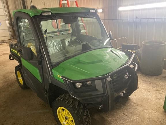 Image of John Deere XUV 835R equipment image 2