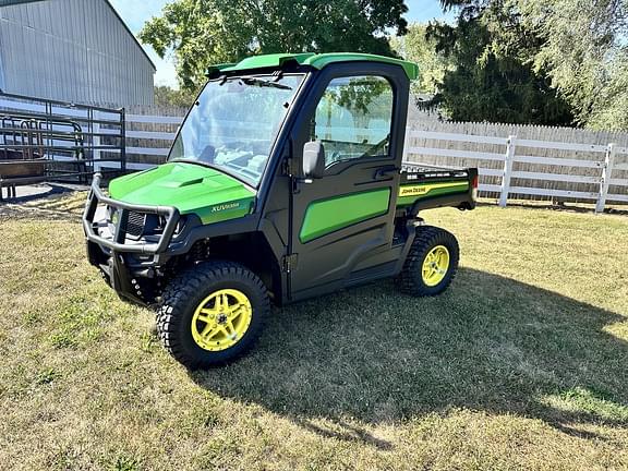 Image of John Deere XUV 835R Primary image