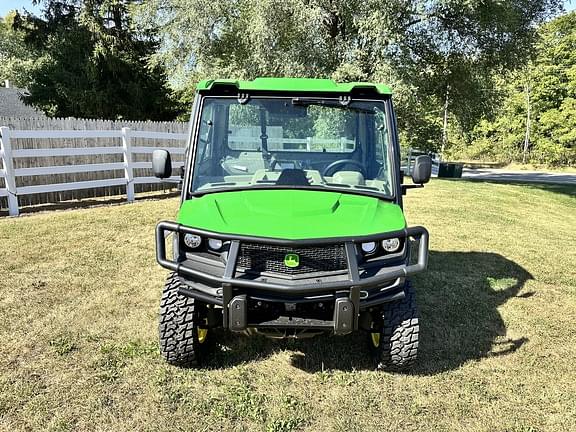 Image of John Deere XUV 835R equipment image 4