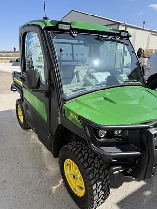 Image of John Deere XUV 835R Primary image